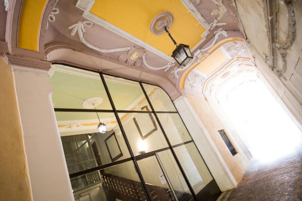 Le Griffon Apartment Колмар Екстериор снимка
